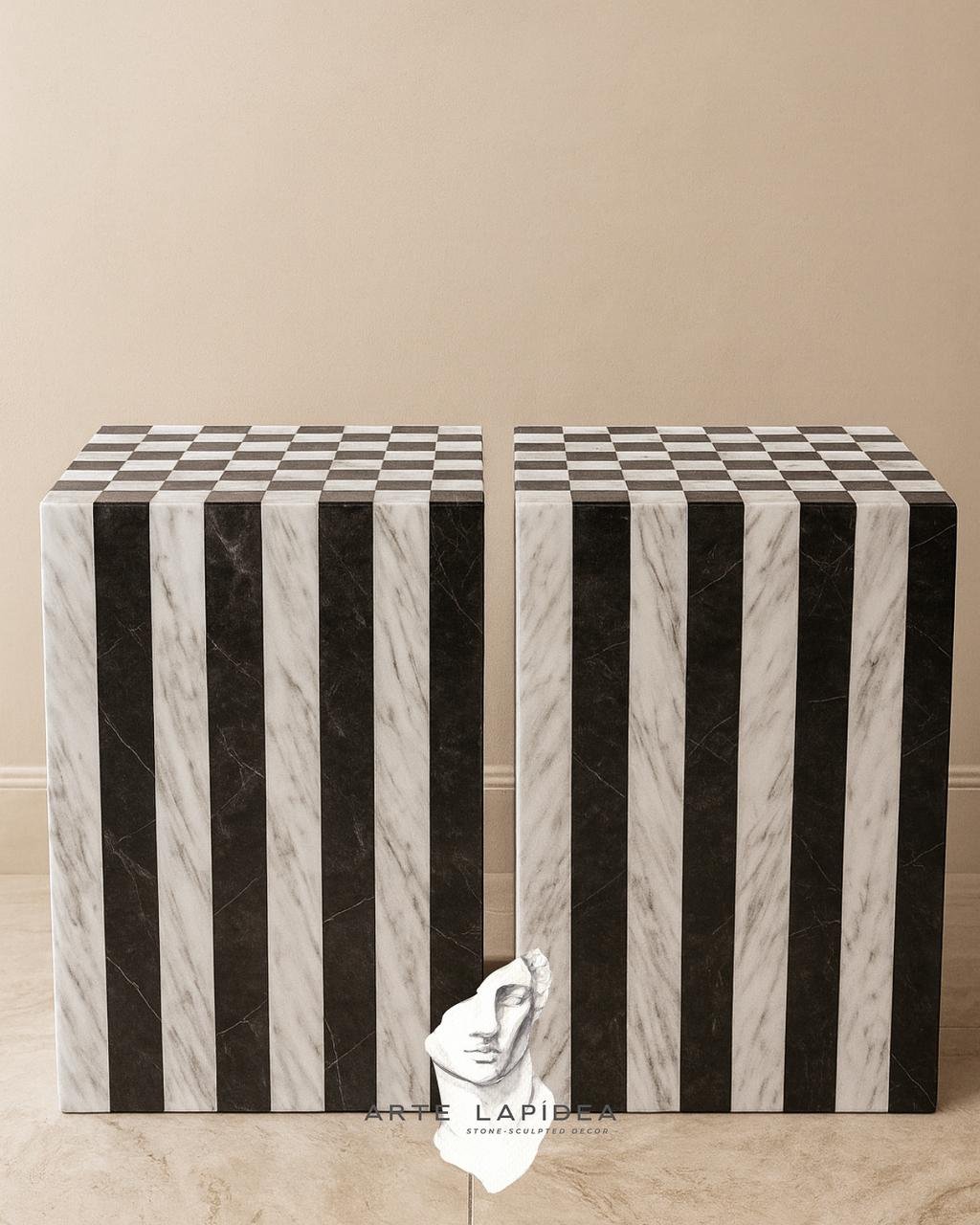 Pedestals & Side Tables