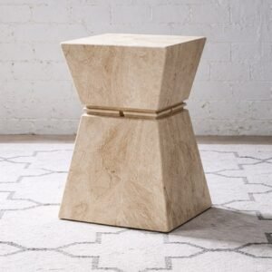 Pedestal Geométrico